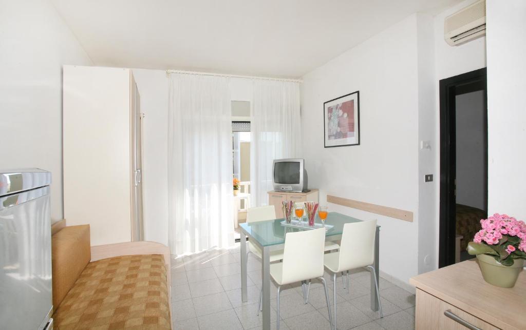 Residence Internazionale Римини Стая снимка