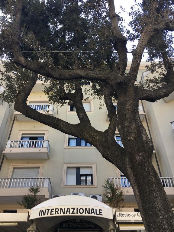 Residence Internazionale Римини Екстериор снимка